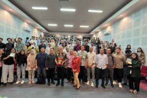 “Jatah Preman” Dibahas dalam Diskusi Ilmiah di Departemen Ilmu Politik Unhas bersama Peneliti Internasional