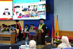 Penerimaan Guru Besar Unhas, Rektor Pendekatan Lintas Disiplin Semakin Dibutuhkan