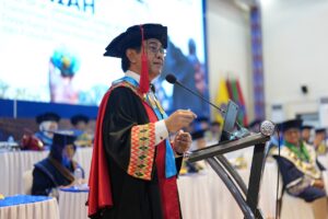 Rektor Unhas Bawakan Orasi Ilmiah pada Milad ke-62 Universitas Muhammadiyah Makassar