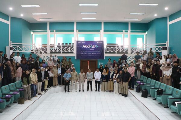 Unhas Hadirkan Science Hack In Fest 2025, Bentuk Kolaborasi Kampus dan Industri