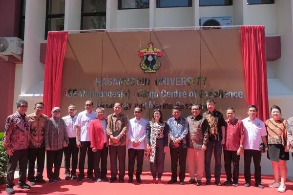 Wamen Dikti Saintek Resmikan ASEAN-China Centre of Excellence for Metallurgy and Marine Resources di Unhas