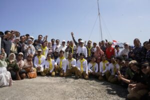 Lepas Ekspedisi Pelayaran Akademis III, Rektor Unhas Menyusuri Jejak Maritim Nusantara