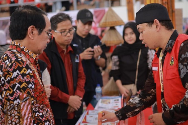 Expo KKN Unhas 2025 4.738 Mahasiswa Hadirkan 351 Inovasi di 563 Desa