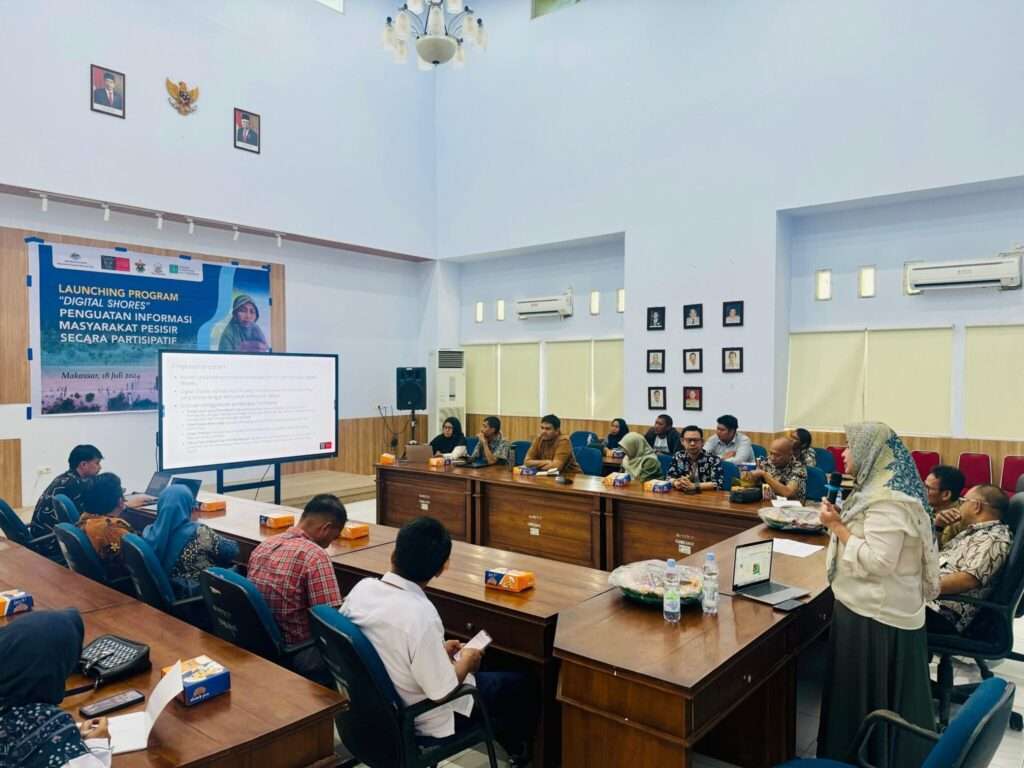 Unhas Berperan dalam Inisiasi Program Digital Pemberdayaan Masyarakat Pesisir Sulsel