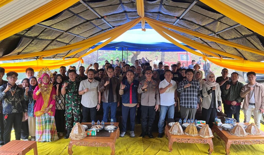 Mahasiswa Unhas Relauching Desa Wisata Mattabulu, Tekankan Ekosistem Berbasis Masyarakat Kab. Soppeng