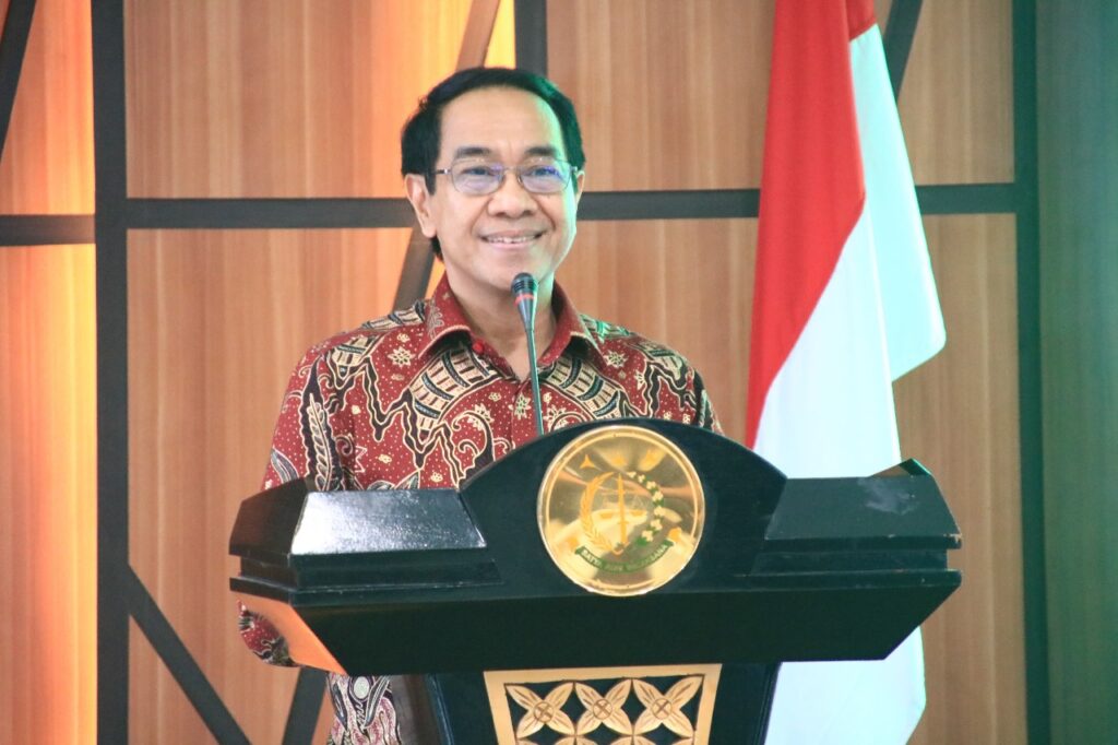Unhas dan Badiklat Kejaksaan RI Gelar Monev Program Beasiswa Tahun 2025 di Kejati Sulsel