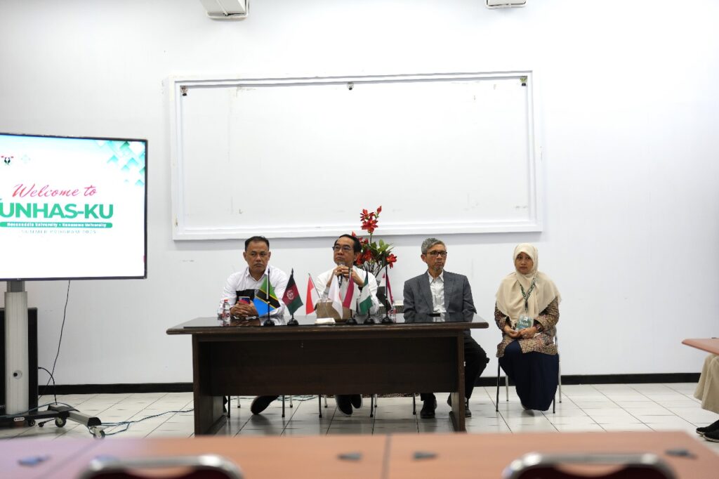 Unhas-Kanazawa University Gelar Wallacea Summer School 2025 Integrasi Geodiversitas, Biodiversitas, dan Warisan Budaya