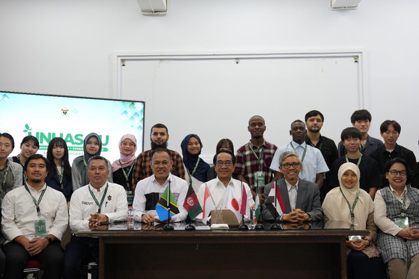 Unhas-Kanazawa University Gelar Wallacea Summer School 2025 Integrasi Geodiversitas, Biodiversitas, dan Warisan Budaya