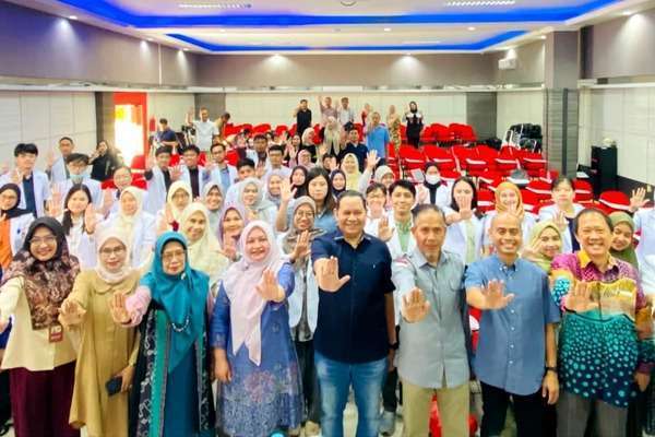 Dosen FKG Unhas Raih Prestasi Internasional di IMEDITEC 2025 Malaysia