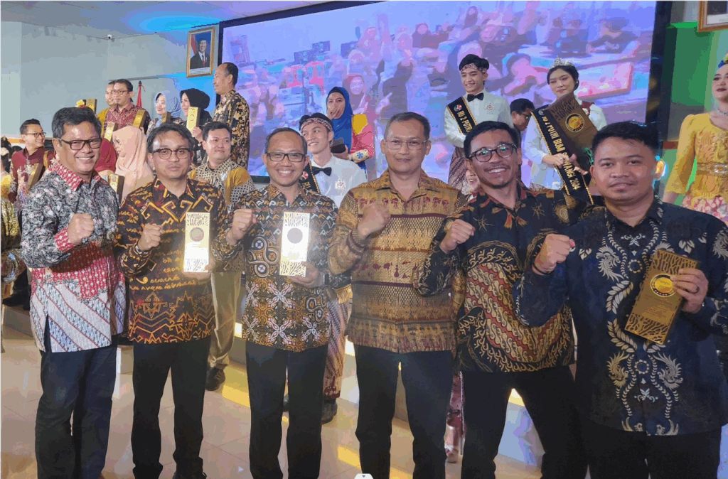 Unhas Borong Lima Penghargaan di PKM Award 2025