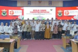 Rektor Prof. JJ Unhas Siap Jadi Simpul Riset Kolaborasi di Indonesia