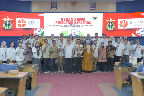 Rektor Prof. JJ Unhas Siap Jadi Simpul Riset Kolaborasi di Indonesia