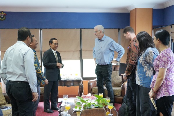 Unhas dan Charles Darwin University Bahas Peluang Kerja Sama Strategis Tingkat Global