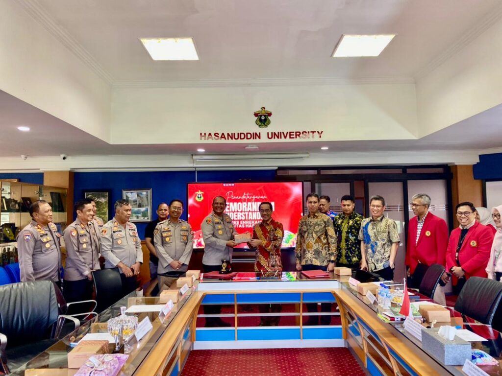 Ketahanan Pangan Perlu Kolaborasi Lintas Sektor, Unhas dan Polres Enrekang Teken Kerja Sama