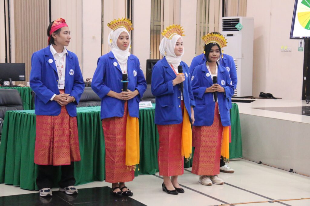 Peserta PIMNAS ke-38 Mulai Jalani Tahap Penilaian Presentasi, Hadirkan Ragam Budaya dan Ide Kreatif