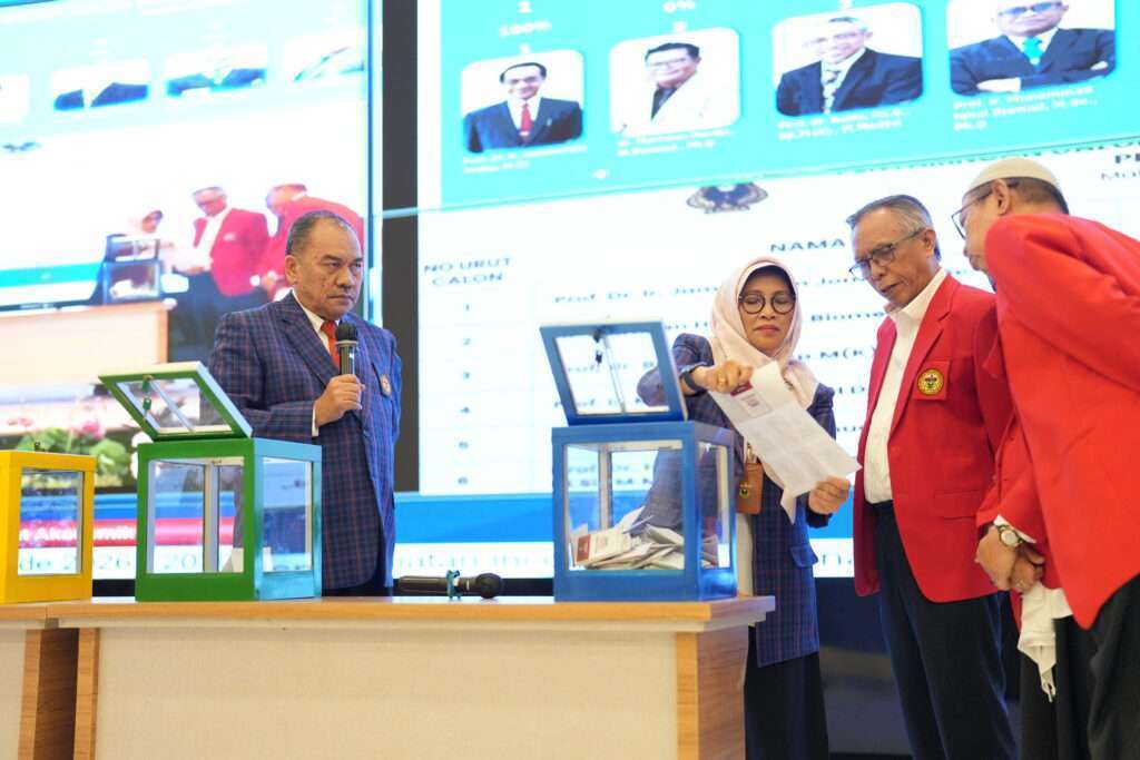 Pemilihan oleh Senat Akademik Hasilkan Tiga Calon Rektor Unhas Periode 2026-2030, Berikut Nama-namanya