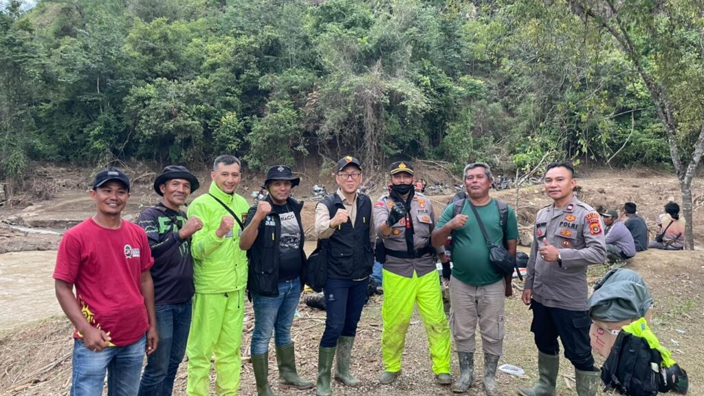 Program Pengabdian Unhas Perkuat Layanan Kesehatan Masyarakat Terdampak Bencana Aceh dan Sumatera