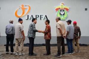 https://japfacomfeed.co.idUnhas dan PT. Japfa Resmikan Kandang ayam 'Closed House' Modern