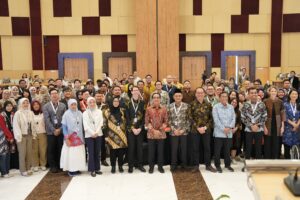 Unhas Tuan Rumah KIMI IV dan IAYSF 2025 Momen Strategis Perkuat Jejaring Ilmuwan Muda