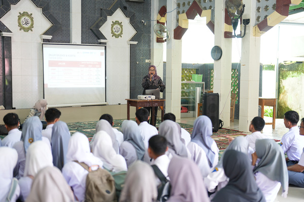 Sosialisasi SNPMB 2026 di Maros dan Pangkep, Tim Unhas Berikan Tips dan Strategi Memilih Prodi