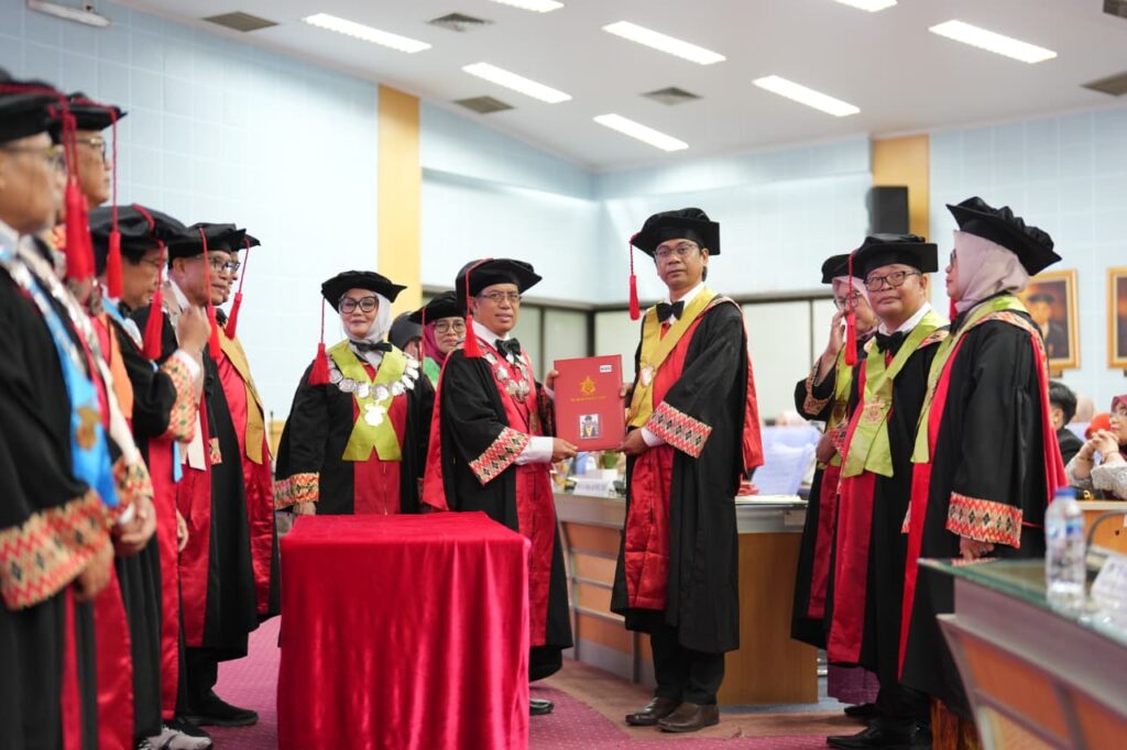 Pidato Penerimaan Empat Guru Besar Unhas Dari Energi Berkelanjutan hingga Nutrisi Presisi