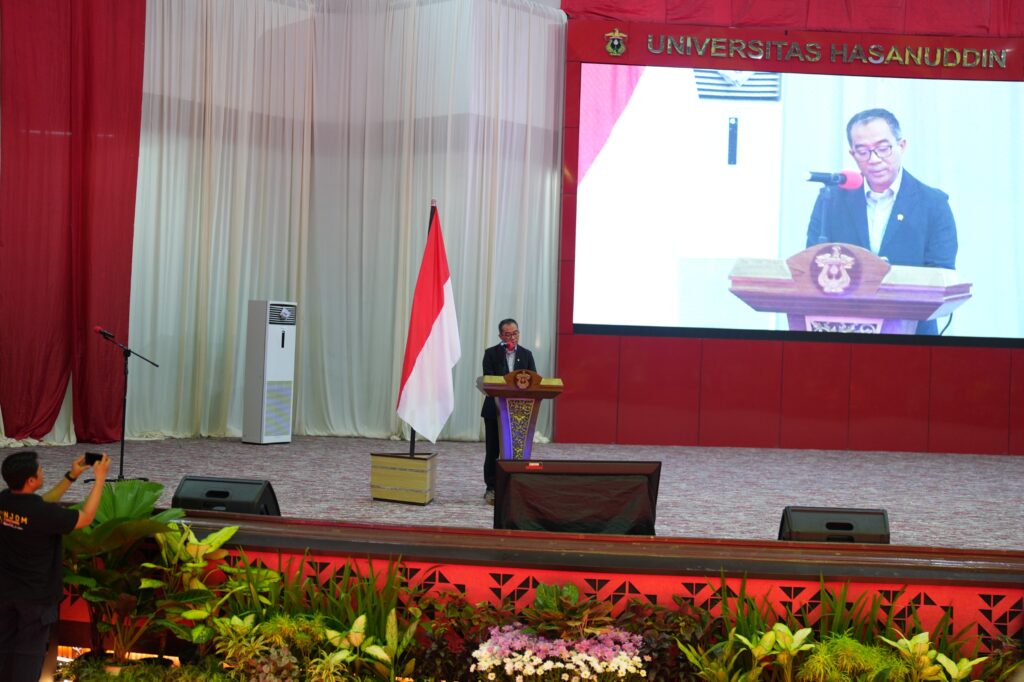 Menteri Diktisaintek Hadiri Nobel Laureate Lecture di Unhas, Rektor Momen Sangat Langka