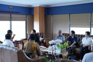 Unhas dan Hiroshima University Perkuat Riset Mangrove dan Akuakultur Berkelanjutan