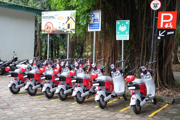 Unhas Luncurkan Pengoperasian 600 Unit Sepeda Listrik Canggih, Perkuat Green Campus