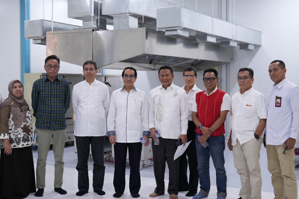 dapur mgb unhas, perkuat integrasi riset dan layanan gizi berbasis kampus (3)