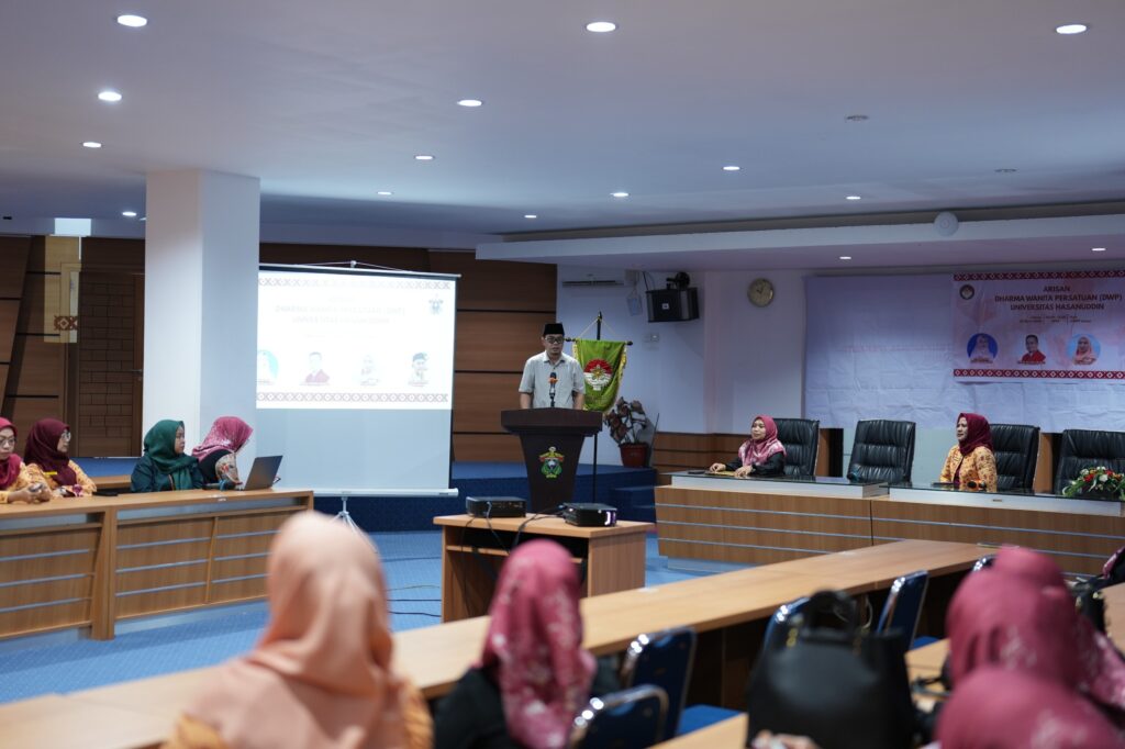 dharma wanita persatuan unhas gelar amaliah ramadhan 1447 h