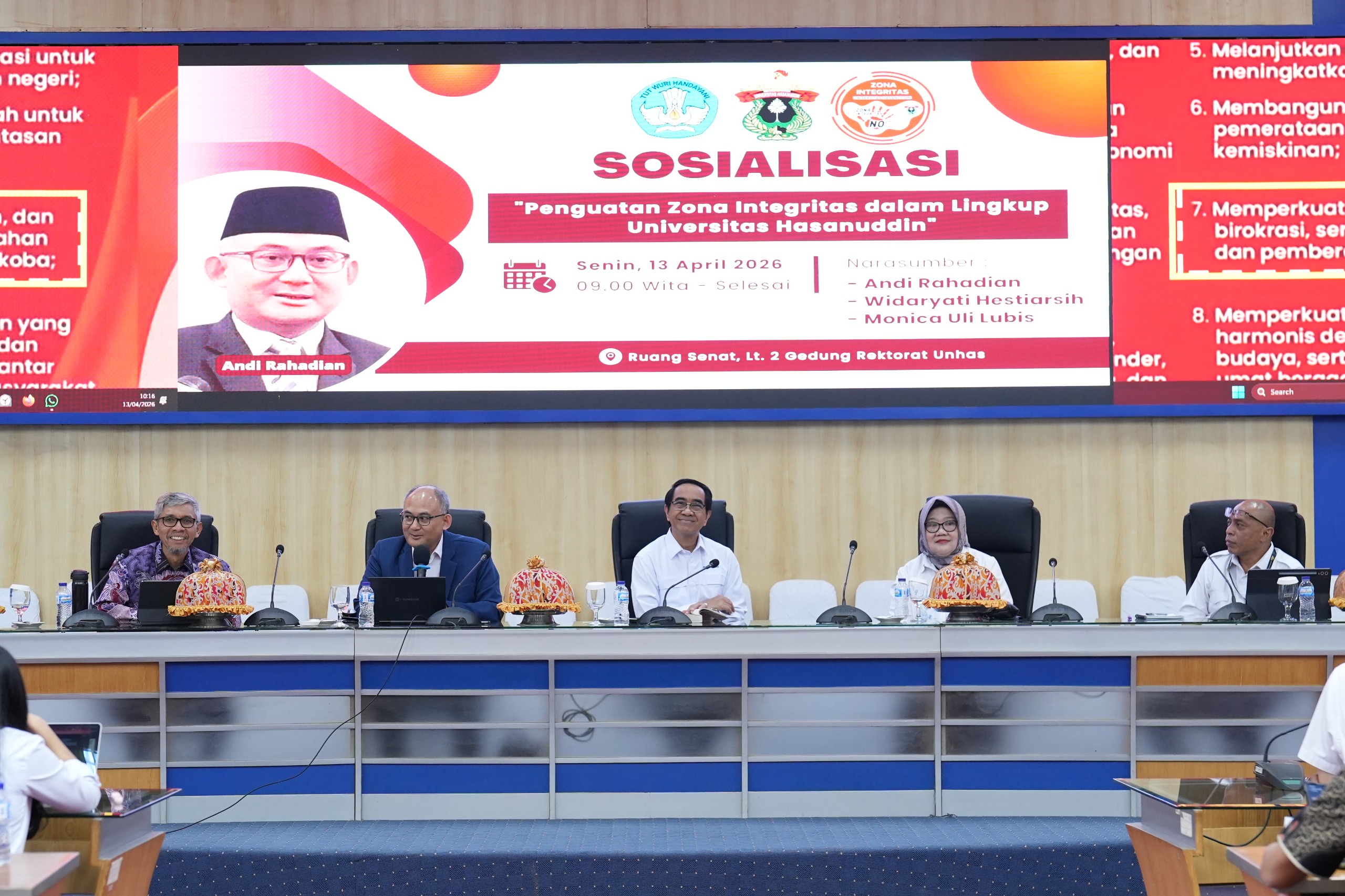 Panel sosialisasi Zona Integritas di Universitas Hasanuddin