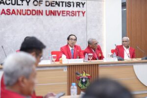 Panel dosen Fakultas Kedokteran Gigi Universitas Hasanuddin