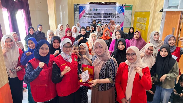 Tim Unhas Perkenalkan Aplikasi untuk Pantau Risiko Stunting di Desa Bontobangn, Bulukumba 6