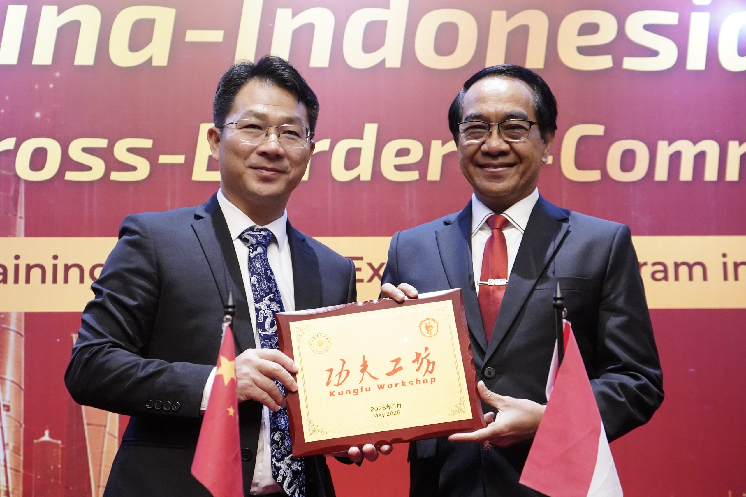 unhas perkuat pendidikan vokasi global, teken mou bersama tiongkok untuk pengembangan talenta ai dan industri (4)