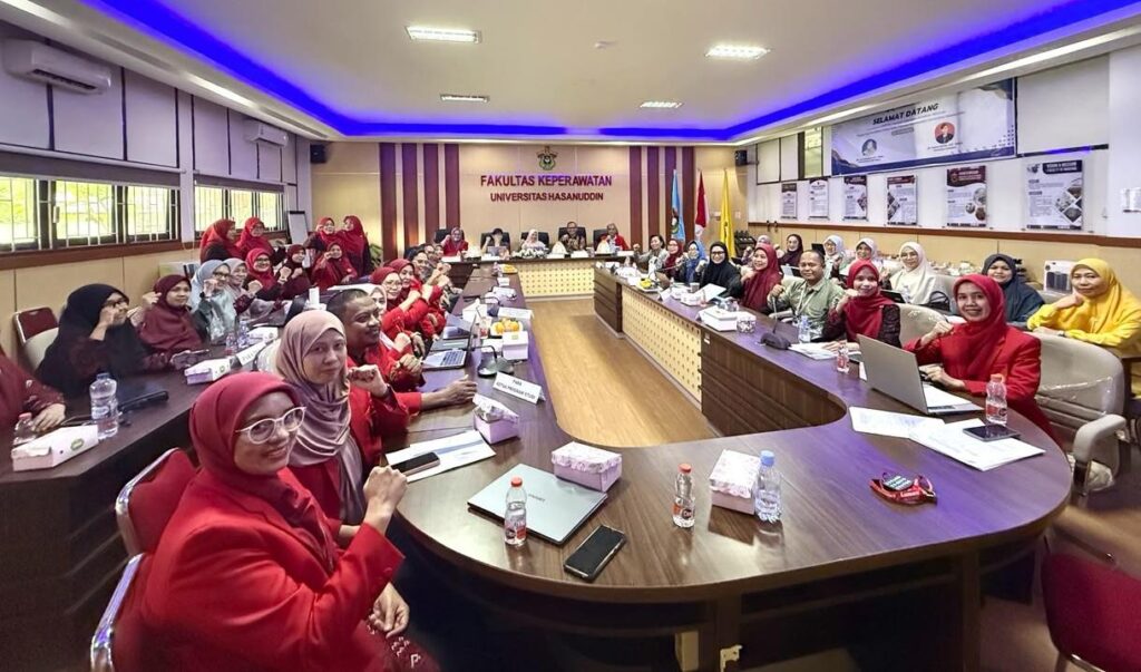 Rapat Fakultas Keperawatan Universitas Hasanuddin