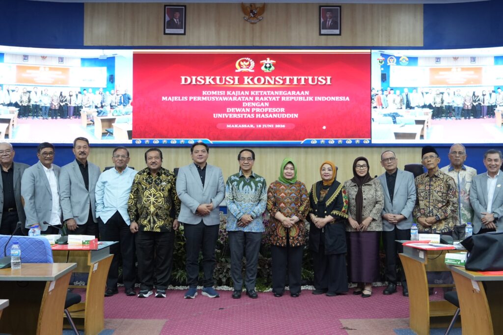 Officials at constitutional discussion event in Indonesia
