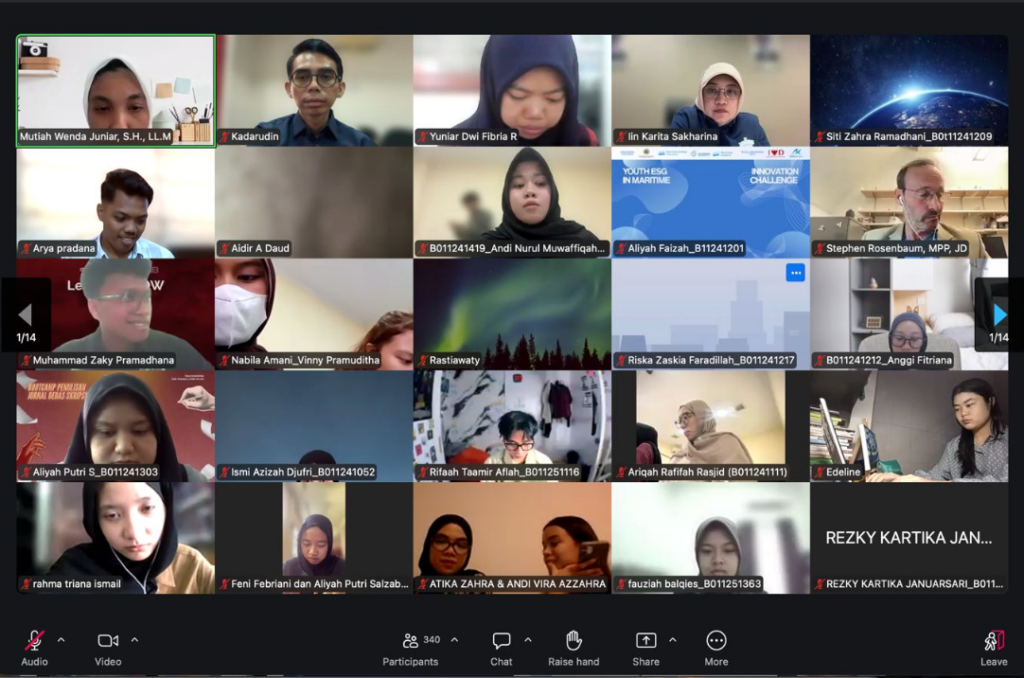 Virtual meeting grid with multiple participants on Zoom