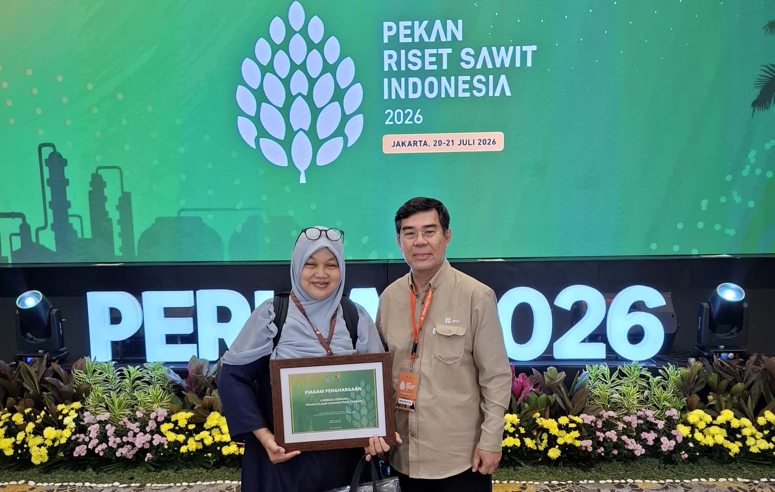 lppm unhas raih penghargaan nasional untuk keunggulan tata kelola riset sawit (3)