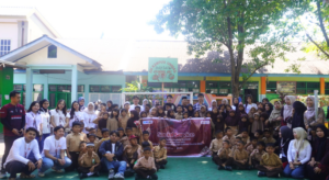 Large group of students and volunteers at school