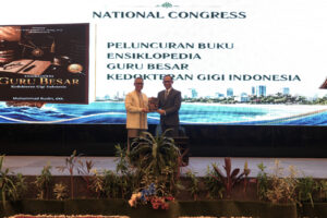 Peluncuran buku ensiklopedia kedokteran gigi Indonesia