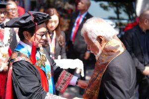 diplomasi sains unhas melalui gelar kehormatan kepada xanana gusmao (4)