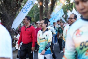 Menteri Pertanian dan Walikota Makassar Ramaikan Fun Walk Dies Natalis ke-70 Unhas