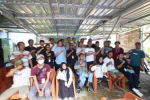Manfaatkan Ayam Alope, Fapet Unhas Dorong Kemandirian Penyandang Disabilitas melalui Urban Farming