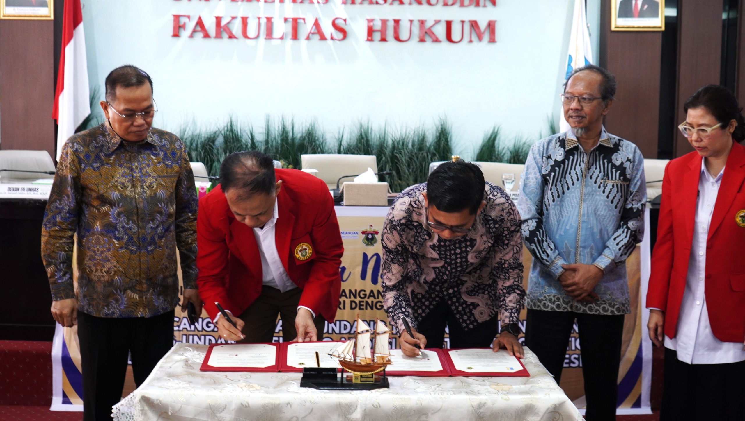 Unhas dan Badan Keahlian DPR RI Kerja Sama Fast-Track Legislation