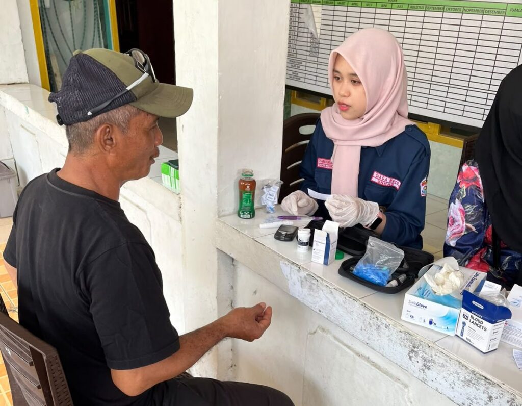 Cegah Risiko Sejak Dini, Unhas Hadirkan Program CERDAS untuk Kesehatan Masyarakat
